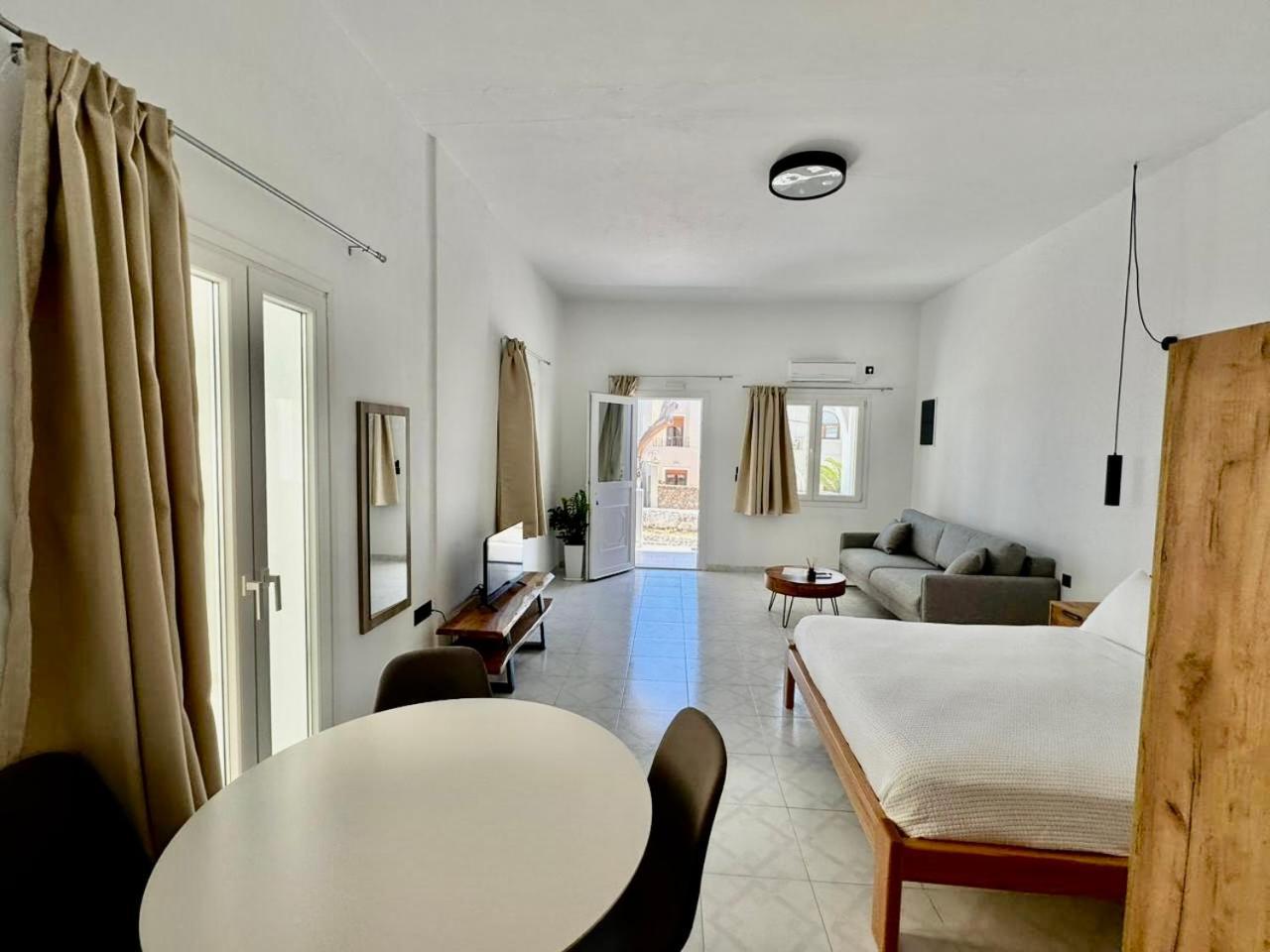 Gervi Suites ฟิรา ภายนอก รูปภาพ