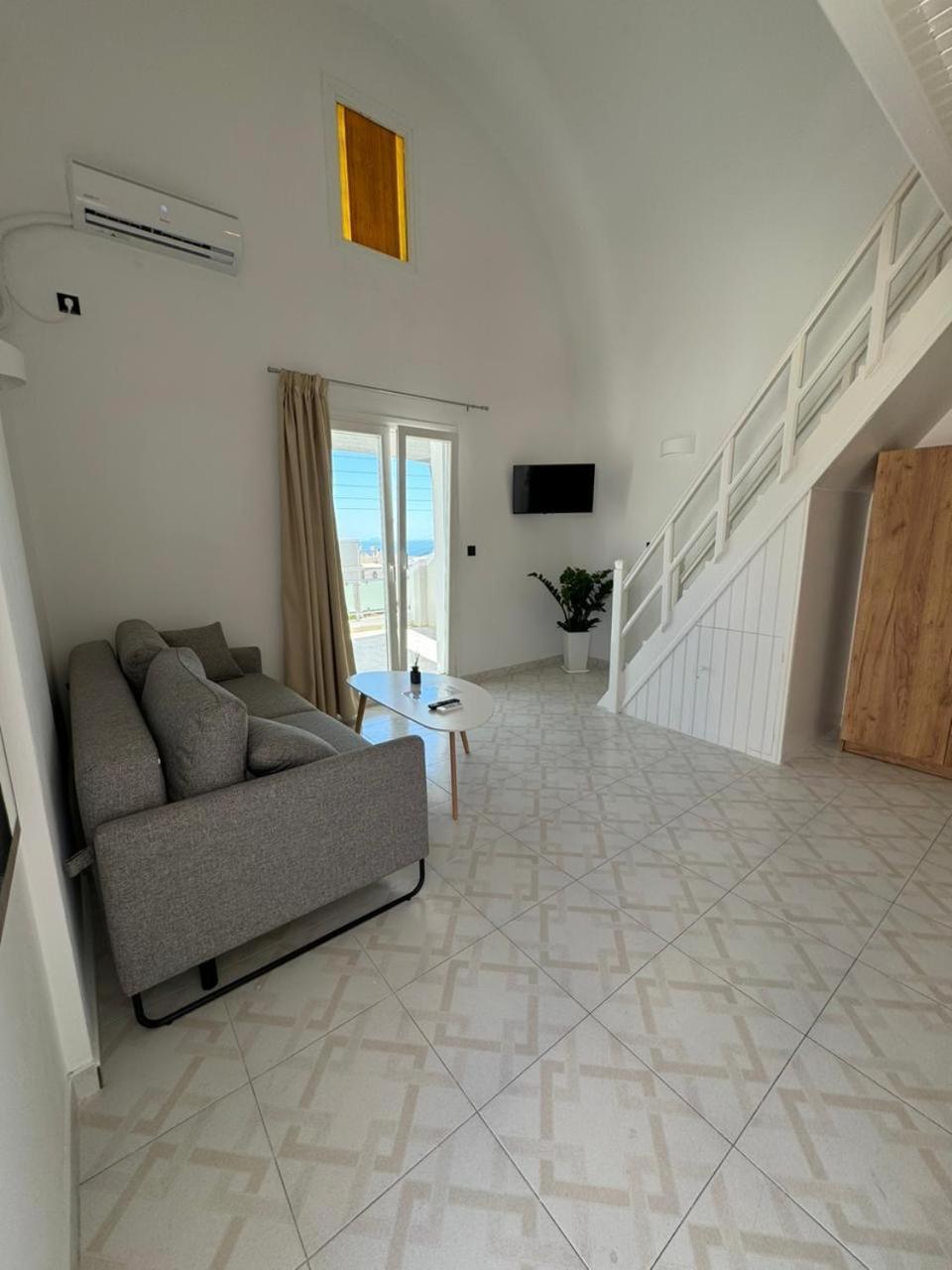 Gervi Suites ฟิรา ภายนอก รูปภาพ