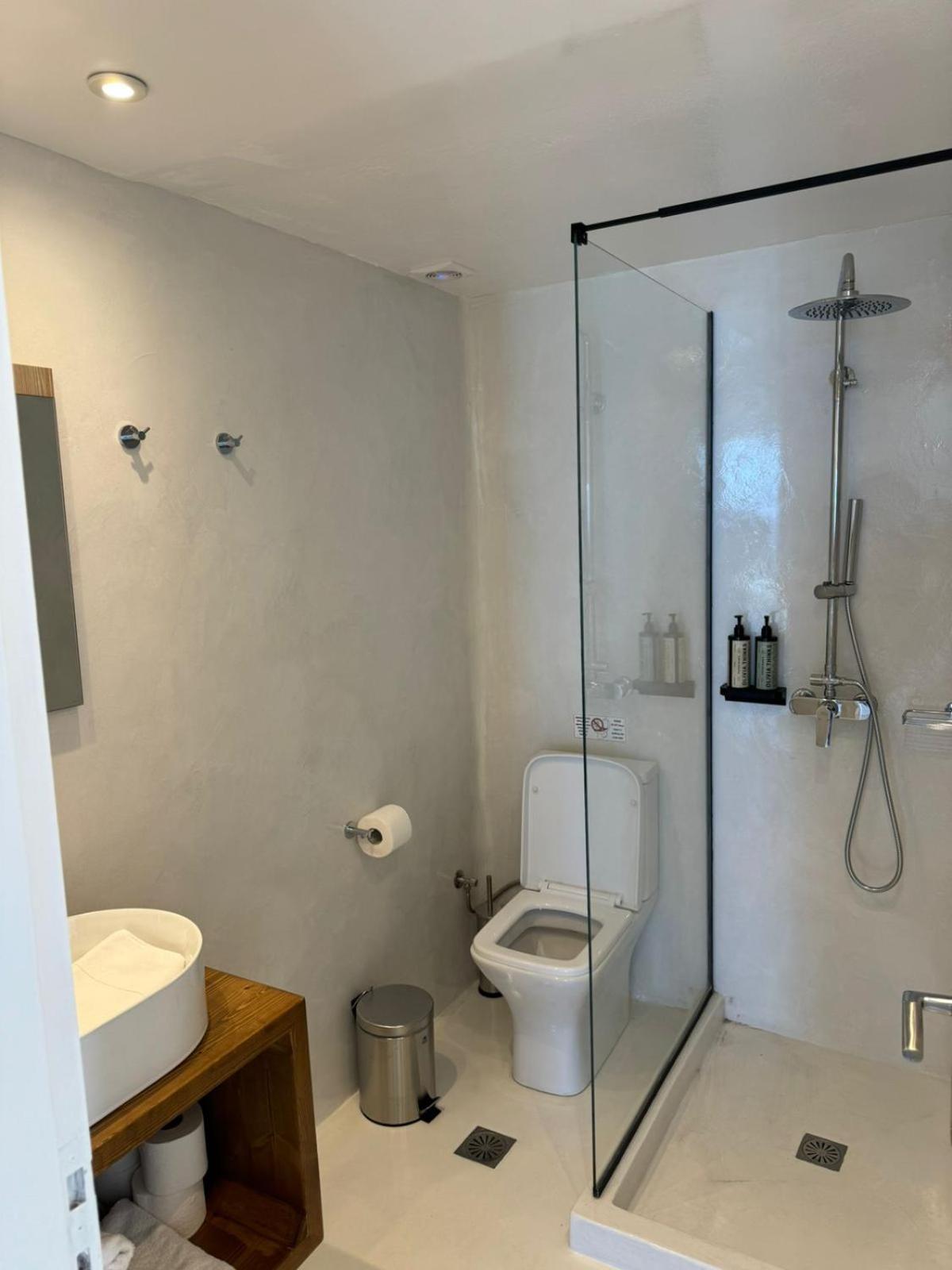 Gervi Suites ฟิรา ภายนอก รูปภาพ
